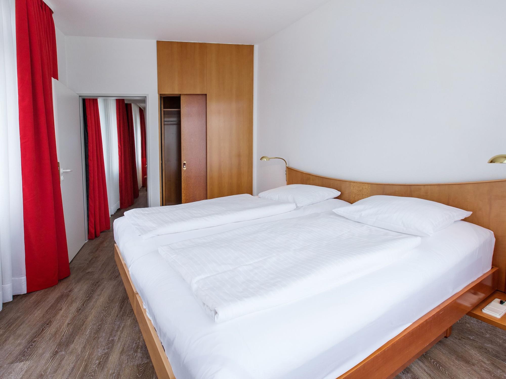 Dormero Hotel Dresden Airport Экстерьер фото